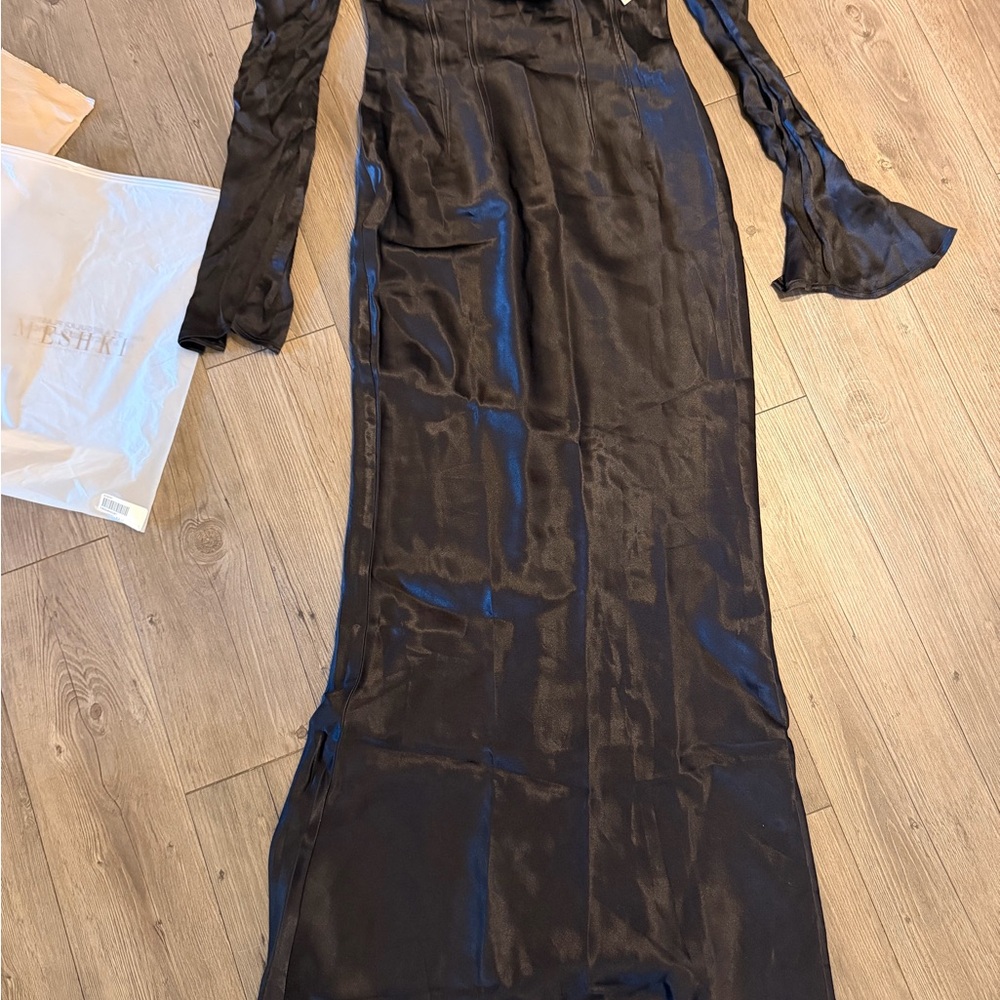 Elegant Black Long Sleeve Dress